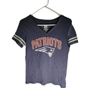 NFL Team Apparel Patriots Womens V-Neck Short‎ Sleeve Tee M Blue